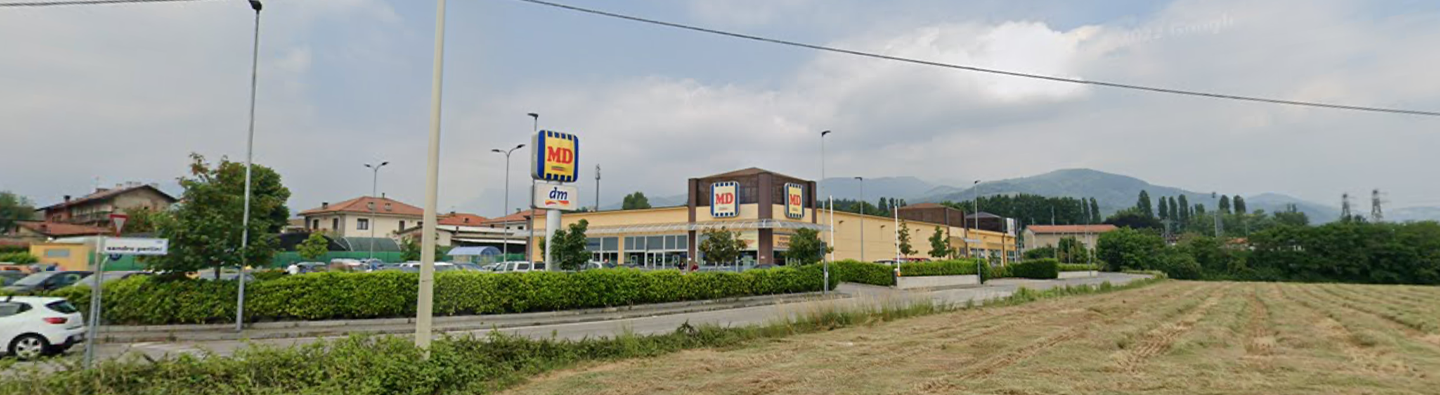 [Facciata del punto vendita di Bricherasio di Md Discount]